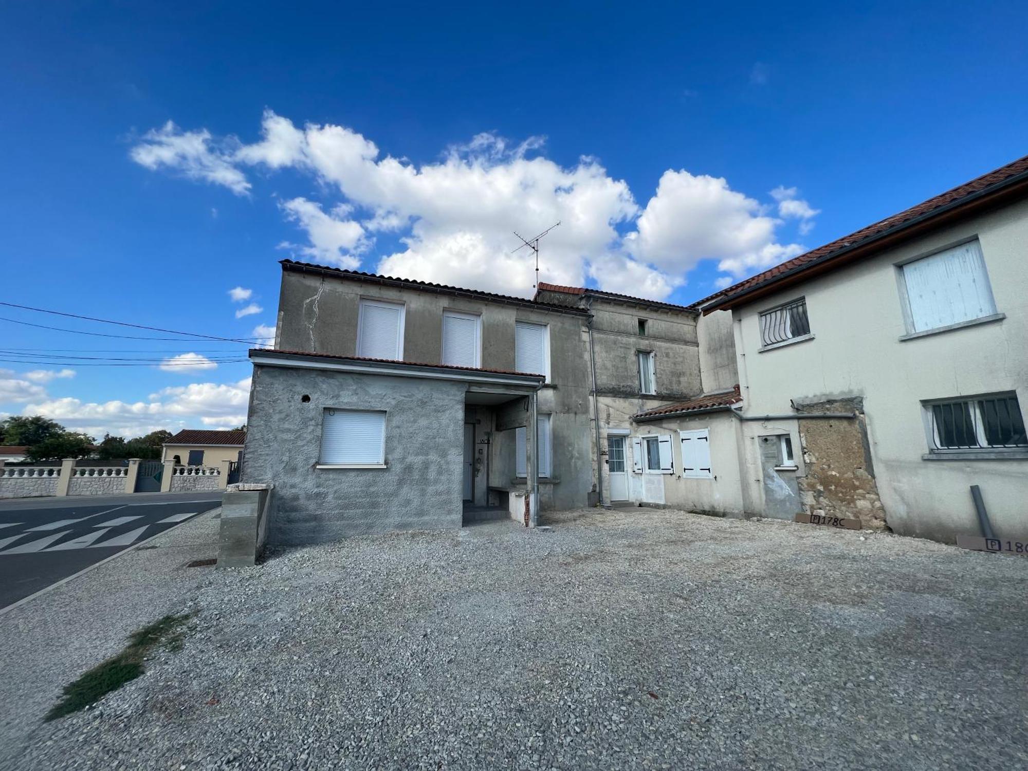 178C - Duplex T2 Tout Confort Du Gond - 60 M2 Le Gond-Pontouvre Exteriör bild